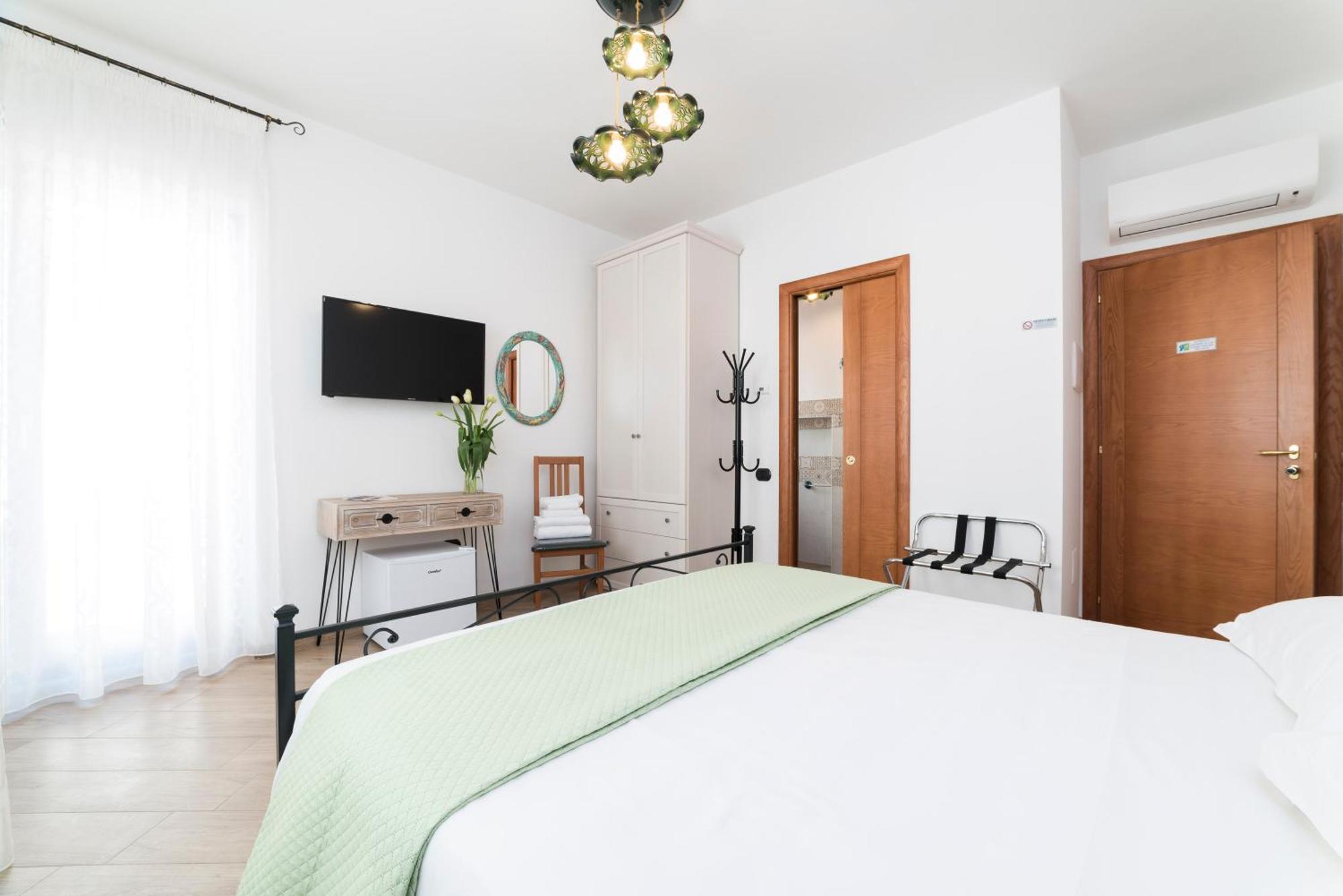 B&B Palazzo Pinto 2 Vietri Eksteriør bilde