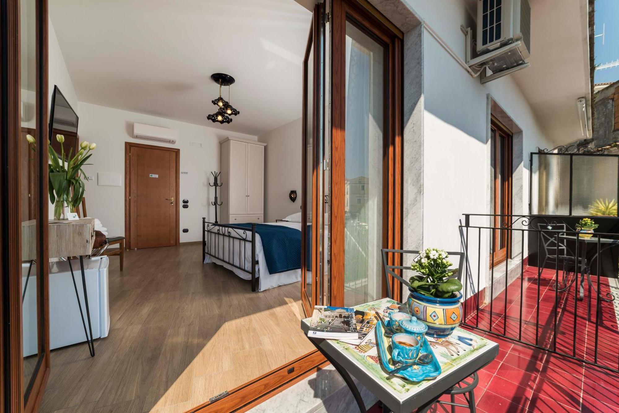 B&B Palazzo Pinto 2 Vietri Eksteriør bilde