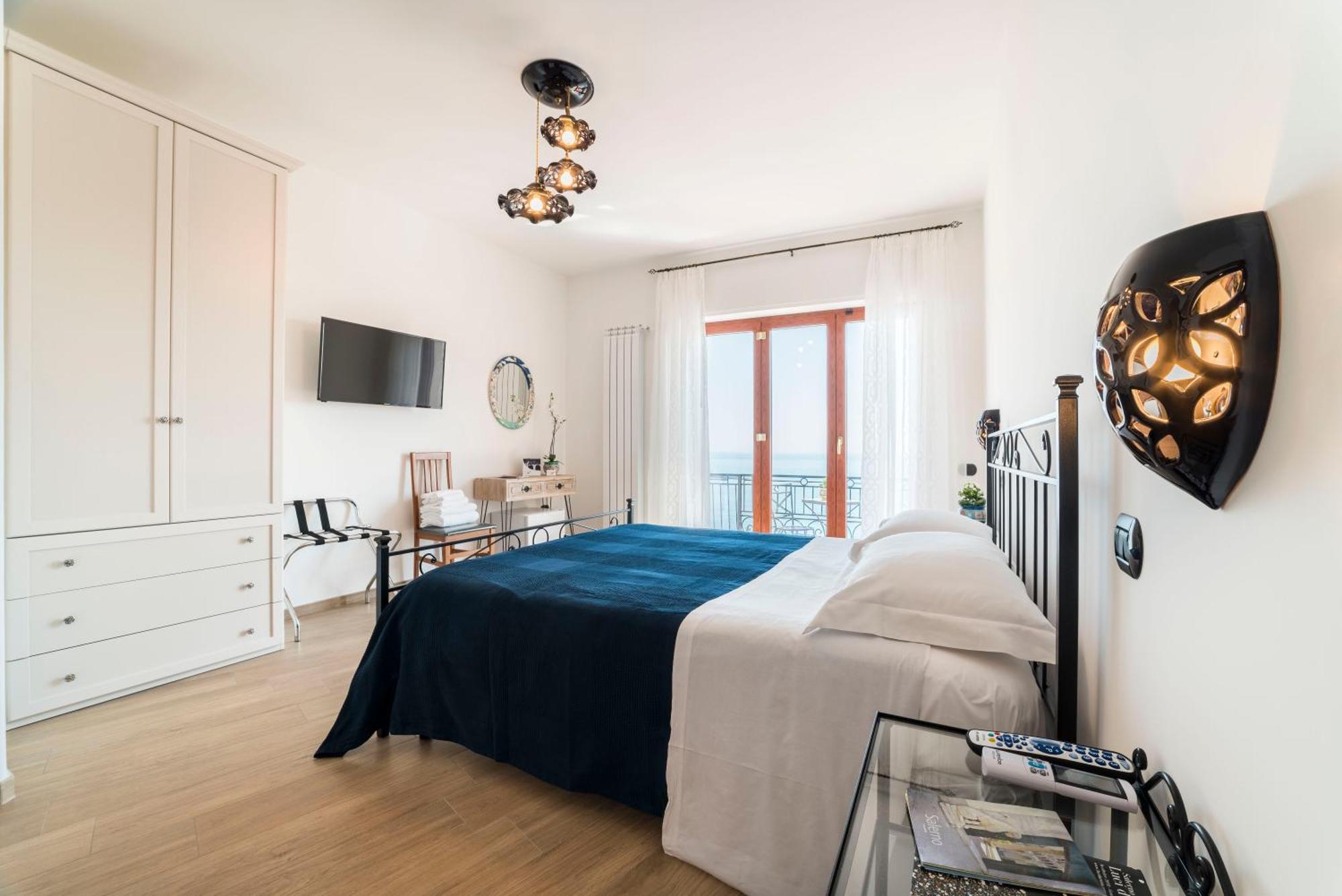 B&B Palazzo Pinto 2 Vietri Eksteriør bilde